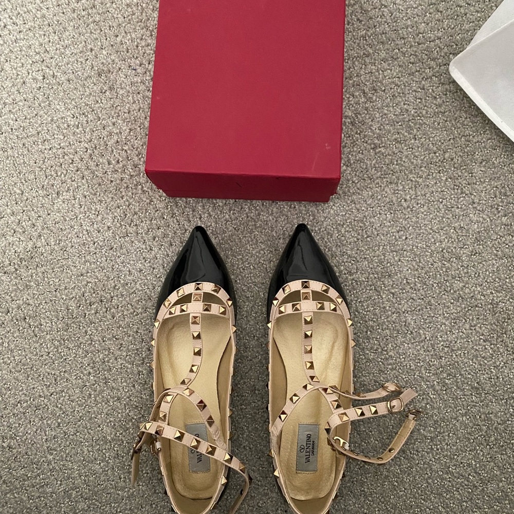 Rockstud Flats